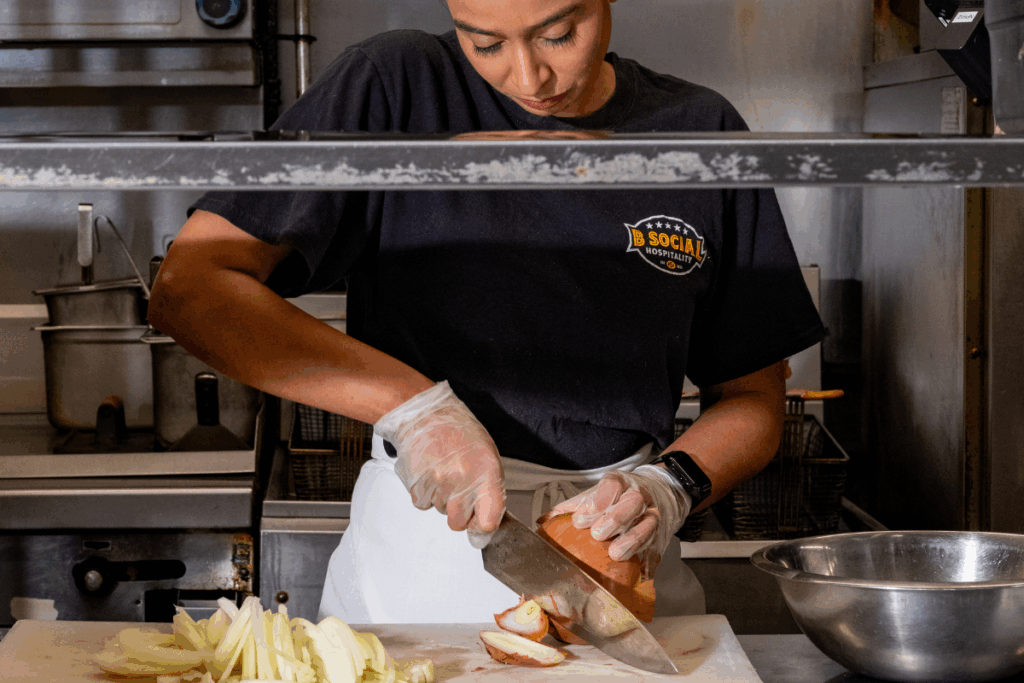 Cutting Onion Dickens Pub